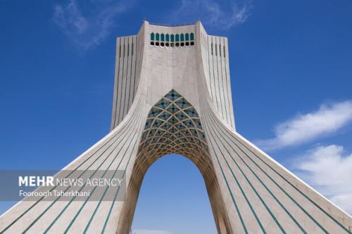 هوای استان تهران 12 درجه کاهش می یابد