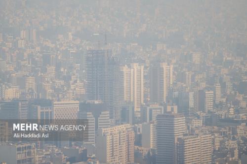 هوای پایتخت برای گروههای حساس ناسالم می باشد