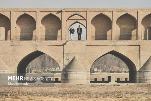 هوای اصفهان ناسالم می باشد