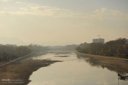 هوای اصفهان و 2 شهر مجاور ناسالم می باشد