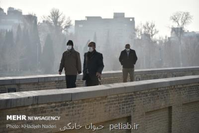 شاخص هوای اصفهان در ۱۳ منطقه قرمز و نارنجی است