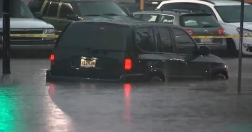 هشدار سیلاب های شدید برای مناطقی از آمریکا و کانادا