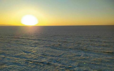 دریاچه كویر زواره خشك شد بعلاوه فیلم