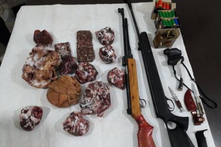 شكار آهو، گوسفند و پرندگان وحشی در میاندشت